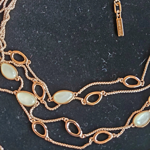 New Kenneth Cole New York Multi-strand Necklace. - Picture 5 of 14